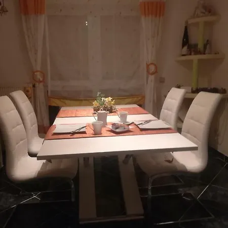 Fewo Ines Apartamento Berndorf (Vulkaneifel)